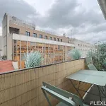 Flexliving - One Bedroom With Balcony - Albert